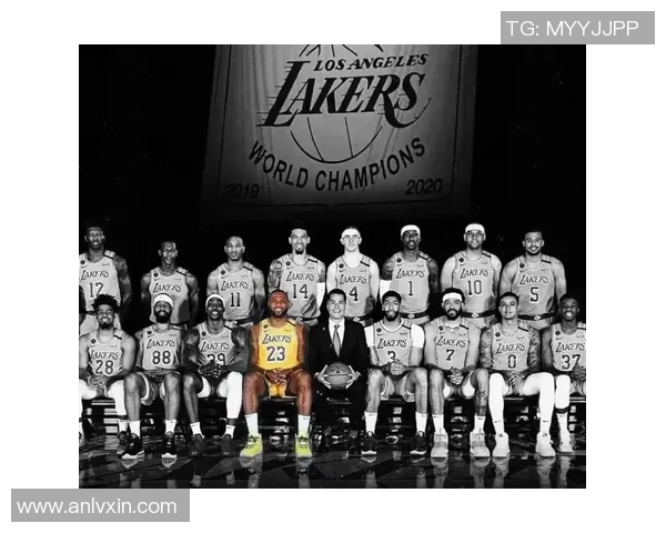 詹皇领军湖人五连胜！詹姆斯砍下三双，狂胜对手拉开分差